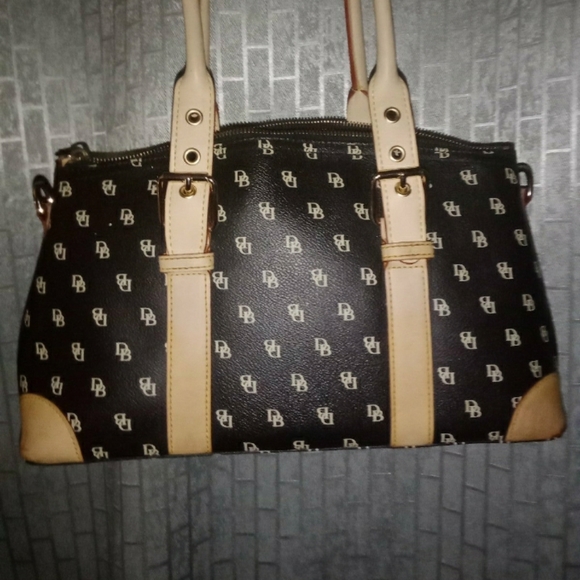 Dooney and Bourke Black & Tan Domed Leather Satchel Logo - Picture 9 of 16